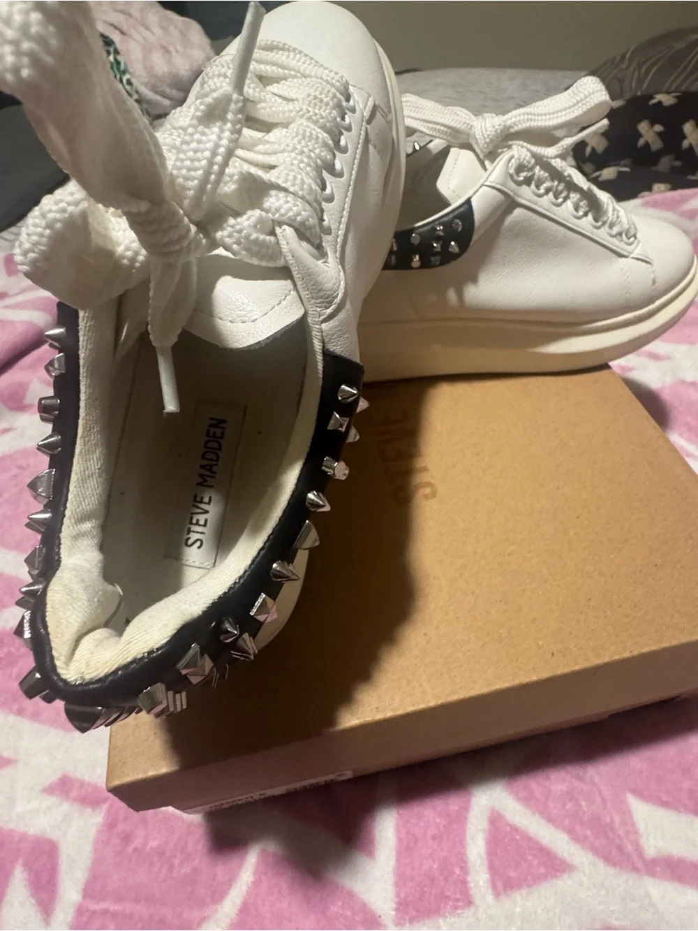 Steve Madden White Low-Top Sneakers with Black Collar and Silver Studs